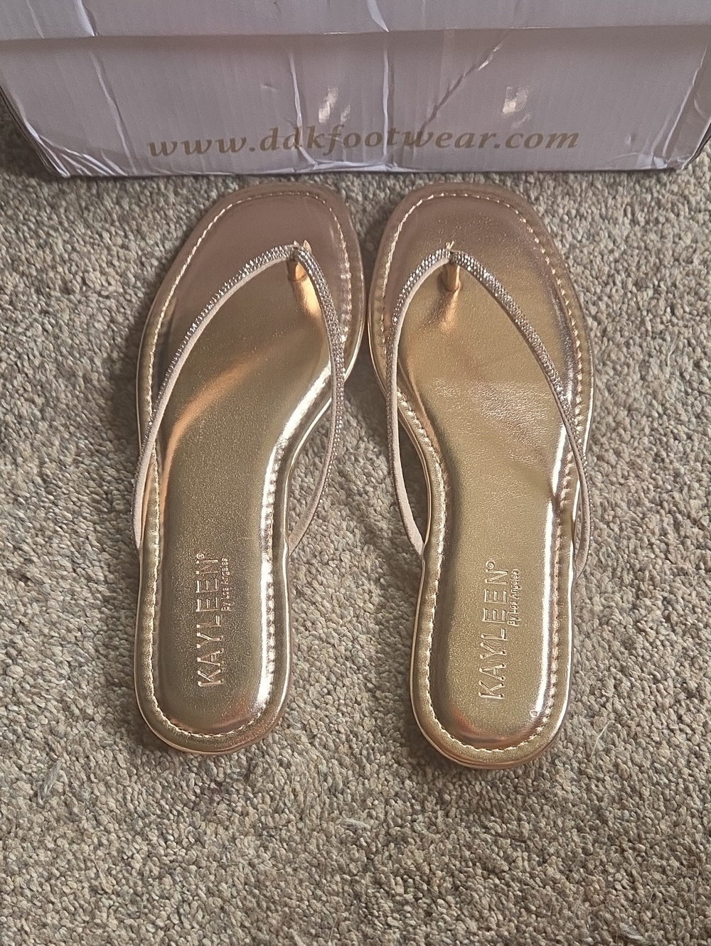 KAYLEEN By Los Angeles Metallic Rose Gold Thong Sandals